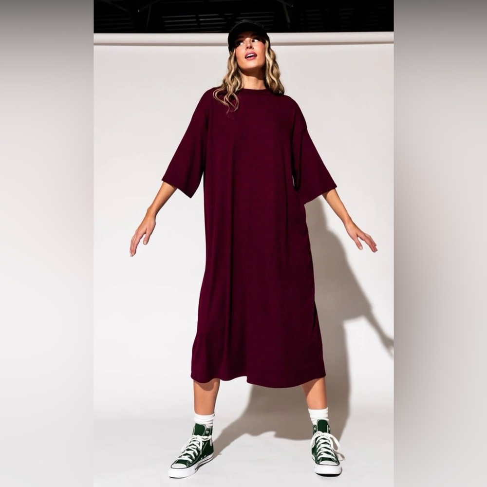 DRESSED IN LALA Ozzy Dress in Wine SMALL